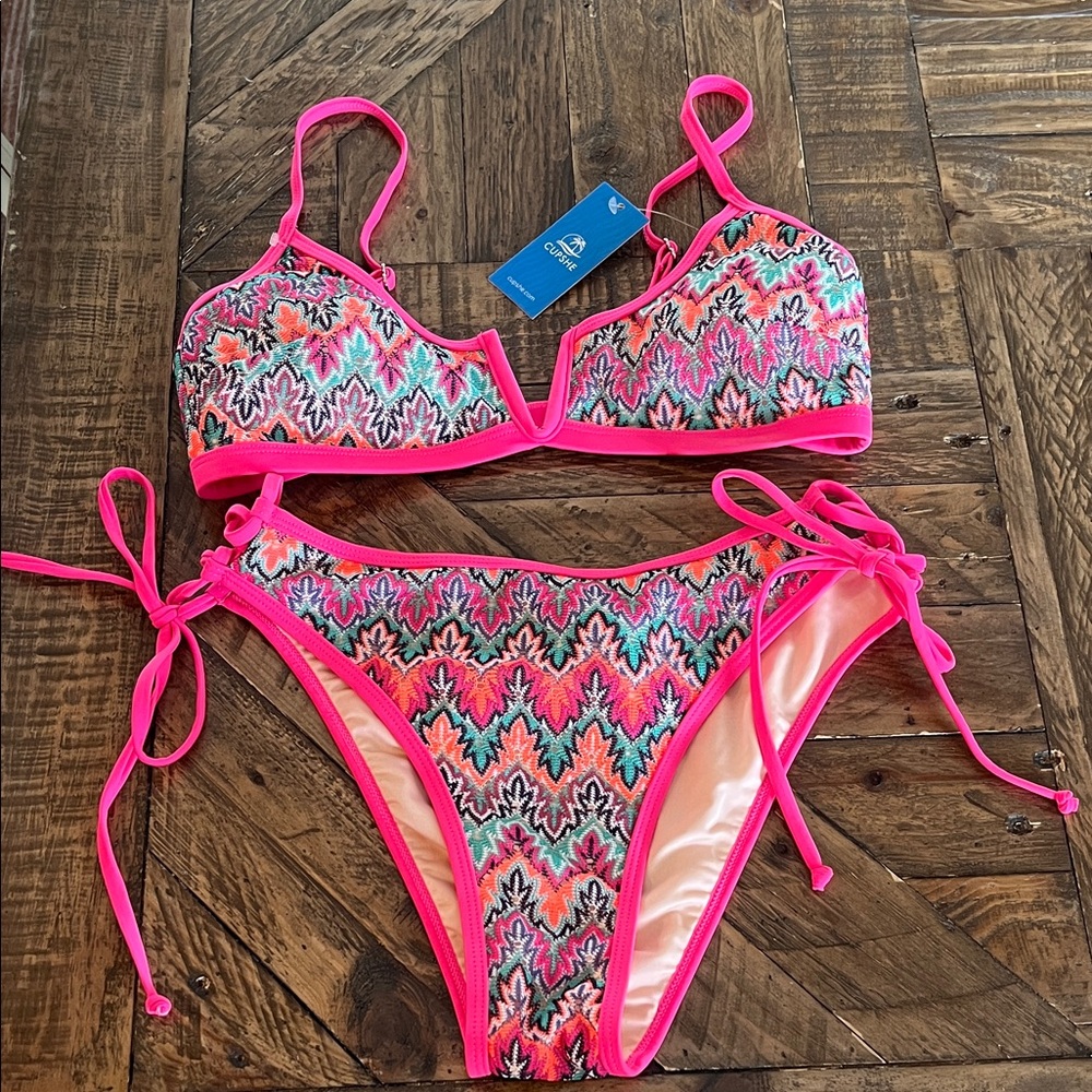 Neon Pink Trim Printed Bikini Set